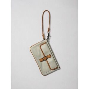 Coach Vintage Y2K Soho Canvas Buckle Flap Wristlet Bag Clutch Tan Camel OS